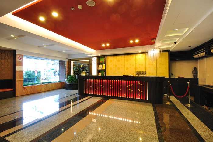 【礁溪】帥王溫泉大飯店 - 溫馨家庭房(四人)住宿 - 含早餐