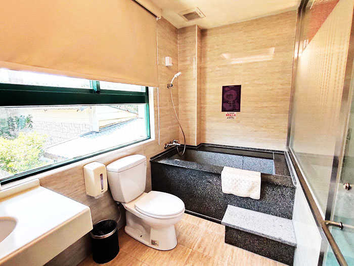 【金山萬里】金湧泉SPA會館 , 雙人溫泉套房 (三小時) 休憩+泡湯