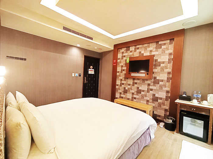 【金山萬里】金湧泉SPA會館 , 雙人溫泉套房 (三小時) 休憩+泡湯