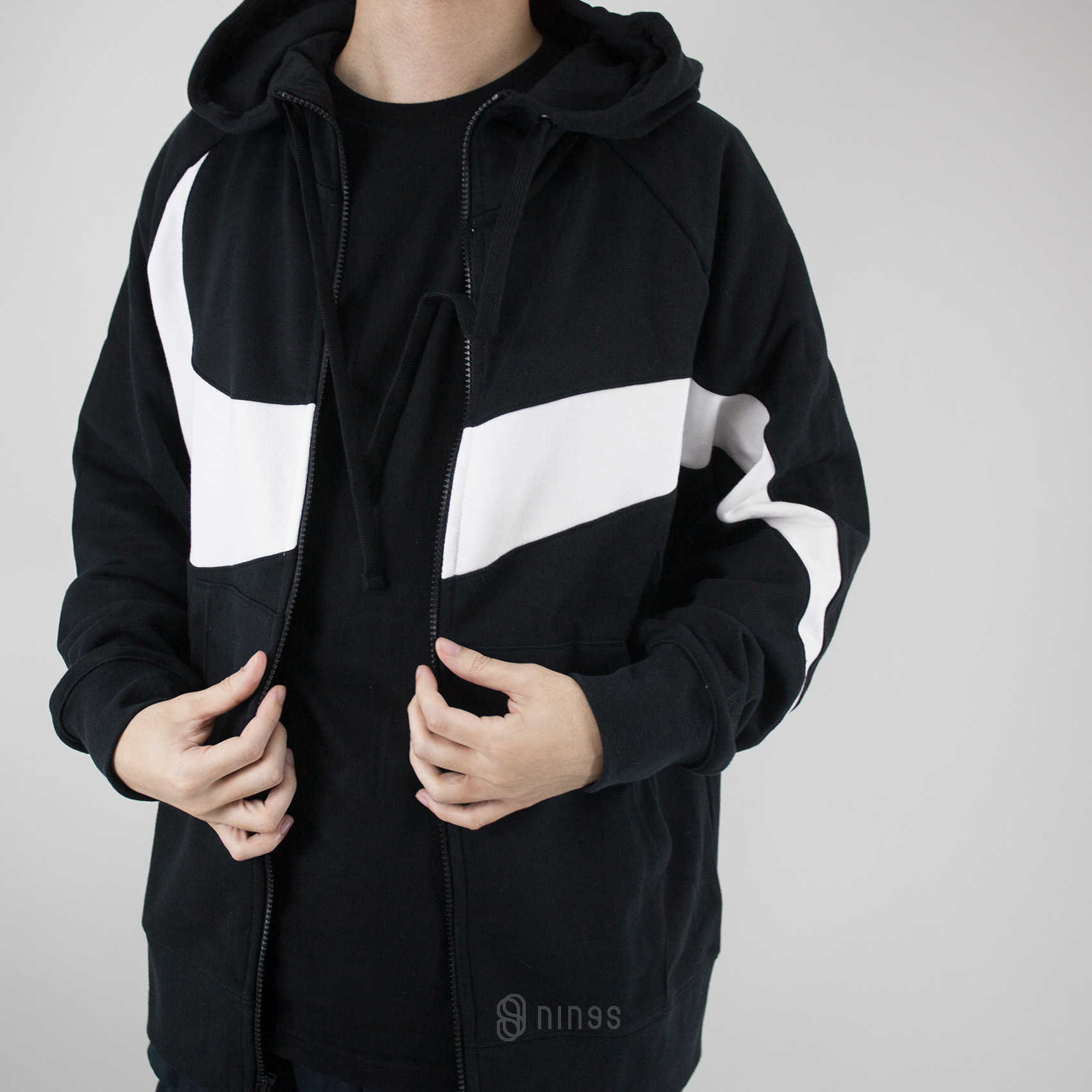 【有閑運動】 NIKE SPTCAS SWOOSH HOODIE JACKET 連帽外套