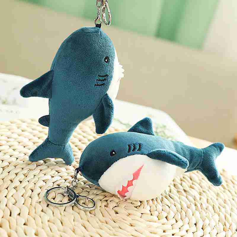 [15cm]鯊魚抱枕 大鯊魚娃娃 鯊魚玩偶 鯊魚吊飾 鯊魚靠枕 絨毛玩偶【RS1132】
