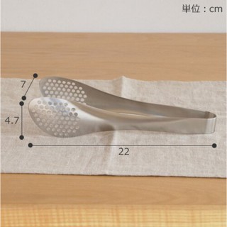 柳宗理 不鏽鋼服務夾 有孔 料理夾 TAKAYA鷹屋公司貨 一體成形 舒適握感 超好用 食物夾 有質感 霧面 烤肉 中秋