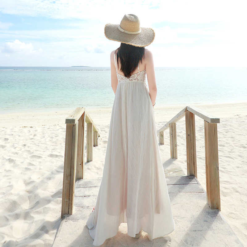 Anniyo安妞‧波西米亞細肩帶V領露背蕾絲拼接高腰修身顯瘦海邊度假禮服沙灘裙長洋裝輕婚紗 白色