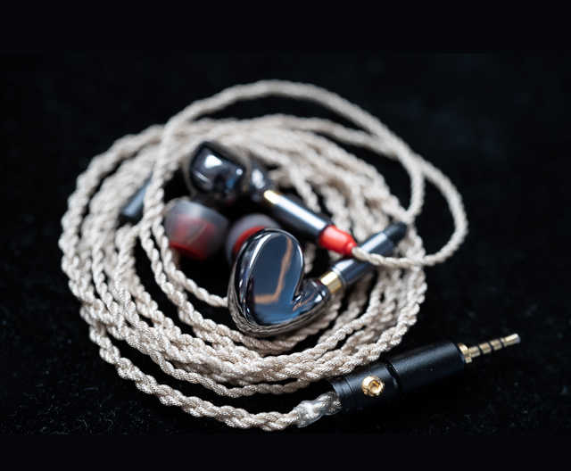 Obravo Cupid 入耳式耳機 平面驅動型單體 3.5mm 金鈦極 愛神丘比特 | 金曲音響