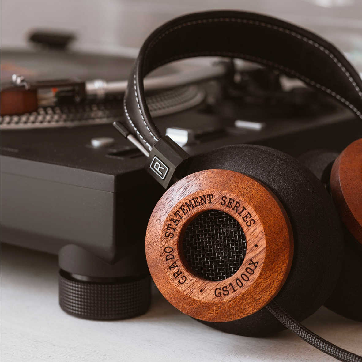 GRADO GS1000x 桃花心木外殼 重蟻木腔體 50mm單體 開放式 耳罩式耳機 | 金曲音響