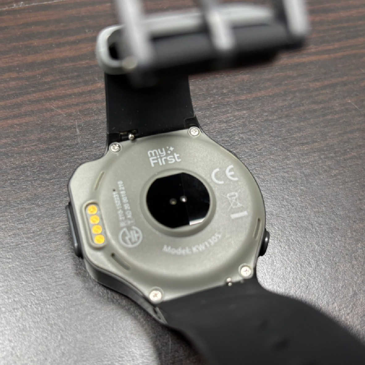 【福利機】myFirst Fone R1 黑色 視訊通話 GPS定位 一鍵求救 4G 智慧兒童手錶 | 金曲音響