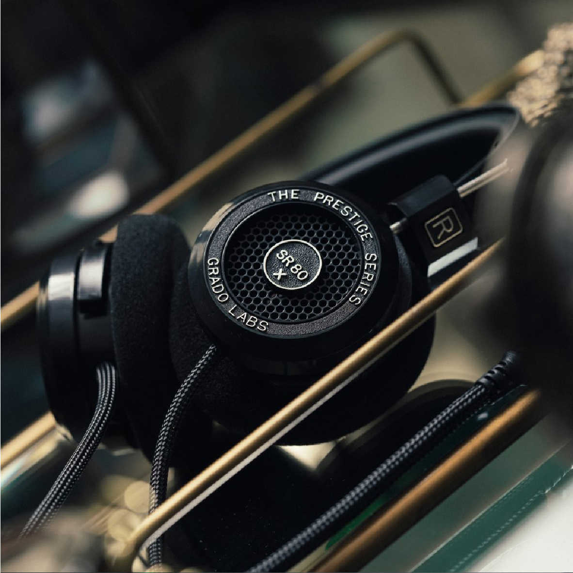 GRADO SR80x 特殊退火處理銅 4芯纜線 皮革頭帶 開放式 耳罩式耳機 | 金曲音響