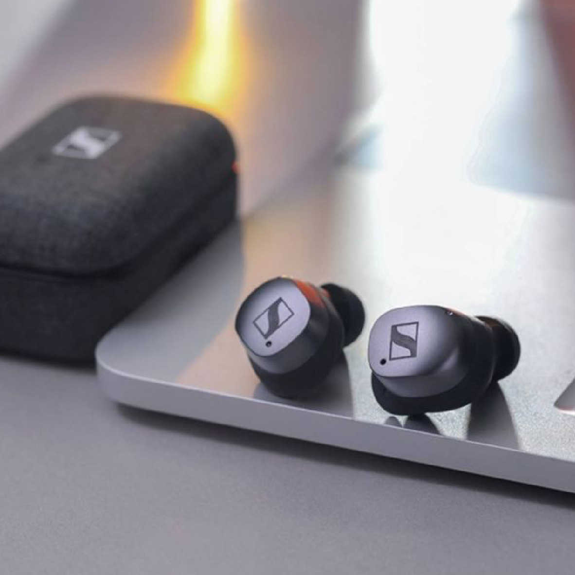 Momentum True Wireless 3-20