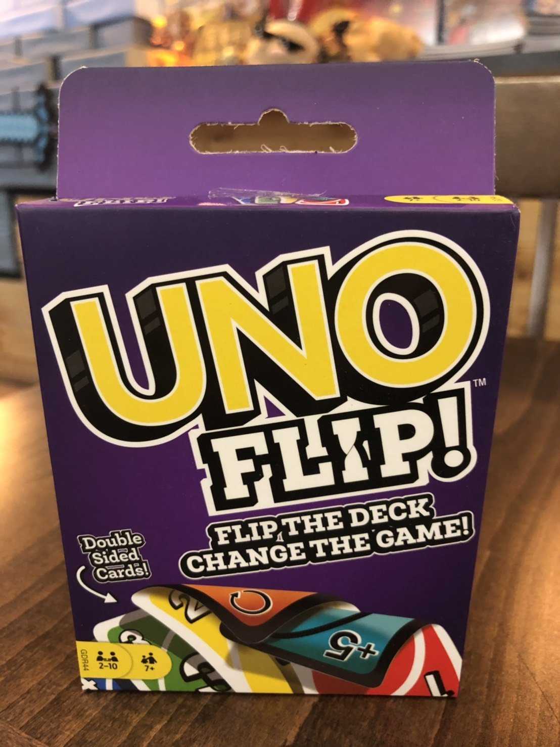 【桌遊侍】反轉UNO遊戲卡 UNO Flip 正版 實體店面快速出貨 《免運》