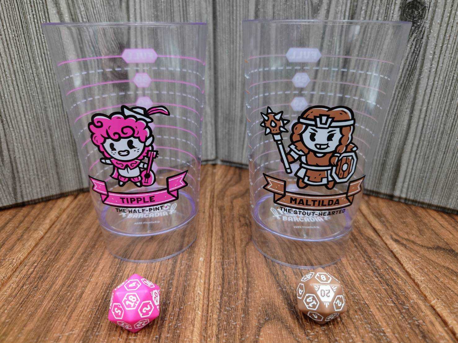 【桌遊侍】醉闖地城 醉快樂擴充《免運.再送充足牌套》正版實體店面快速出貨 擴充.派對遊戲.防水配件.地城桌遊.最闖地城