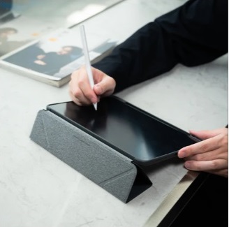 UNIQ 新加坡 Moven 磁吸帶筆槽透明平板保護套 iPad Air 11吋 (2024)【愛瘋潮】