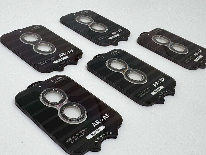 QinD Apple 蘋果 iPhone 17 鷹眼鏡頭保護貼(AR+AF)(齒輪) 鏡頭貼 鏡頭蓋 鏡頭圈 定位貼膜