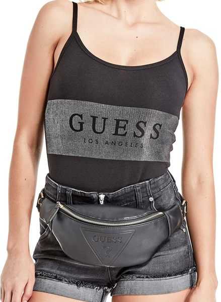 GUESS Factory 女款健身房浮雕標誌腰包 強強滾
