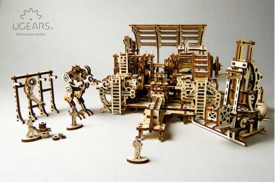 Ugears 機械小鎮-機器人工廠 Robot Factory model