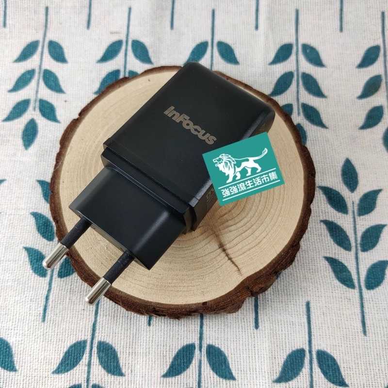 強強滾-【INFOCUS (C)旅充 5V 2A】黑（富可視、原廠、歐規、旅充、充電頭、USB、現貨）