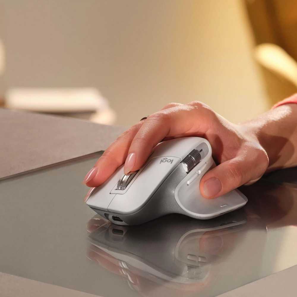 Logitech 羅技 MX Master 3S 無線智能滑鼠 石墨灰/珍珠白