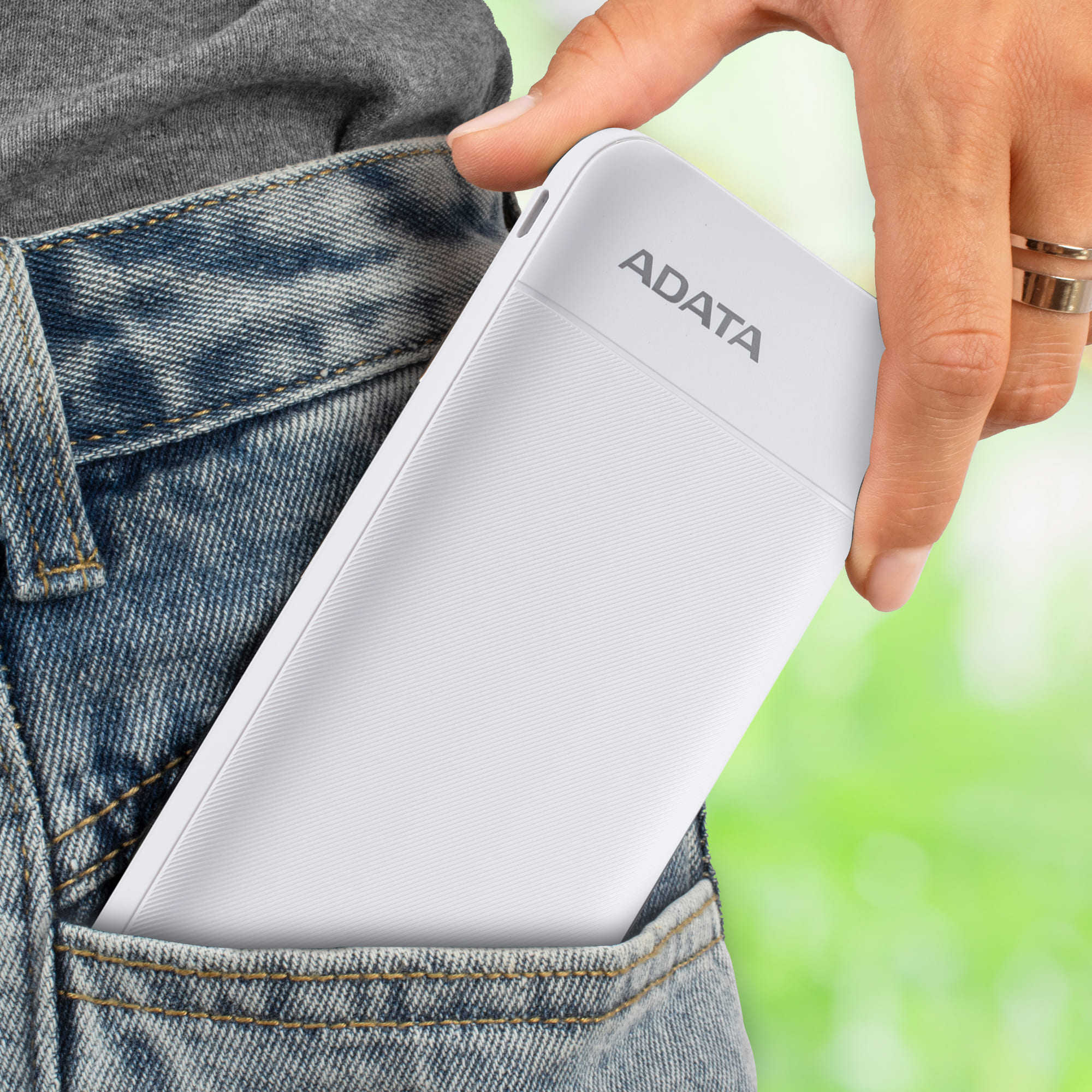 ADATA 威剛 C100 10000mAh 20W PD/QC 3孔 輕薄極速Type-C雙向快充行動電源
