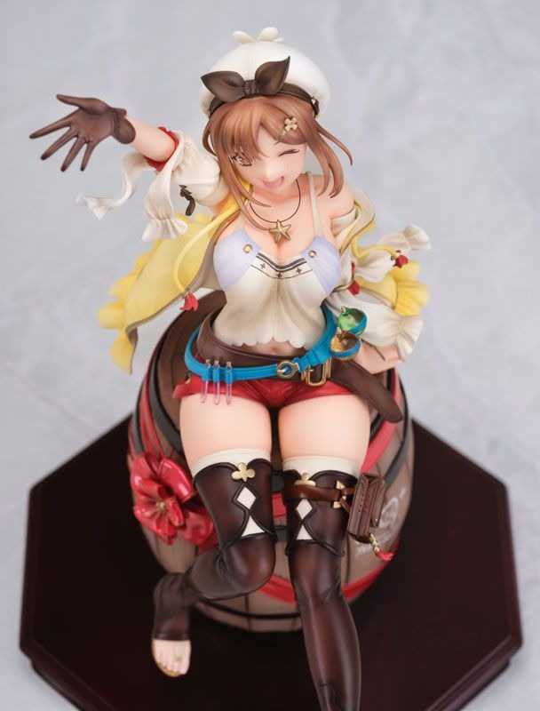 《豬帽子✬超取免訂金》預購24年2月 AmiAmi 萊莎的鍊金工房 25周年纪念Ver 萊莎 DX版 0219
