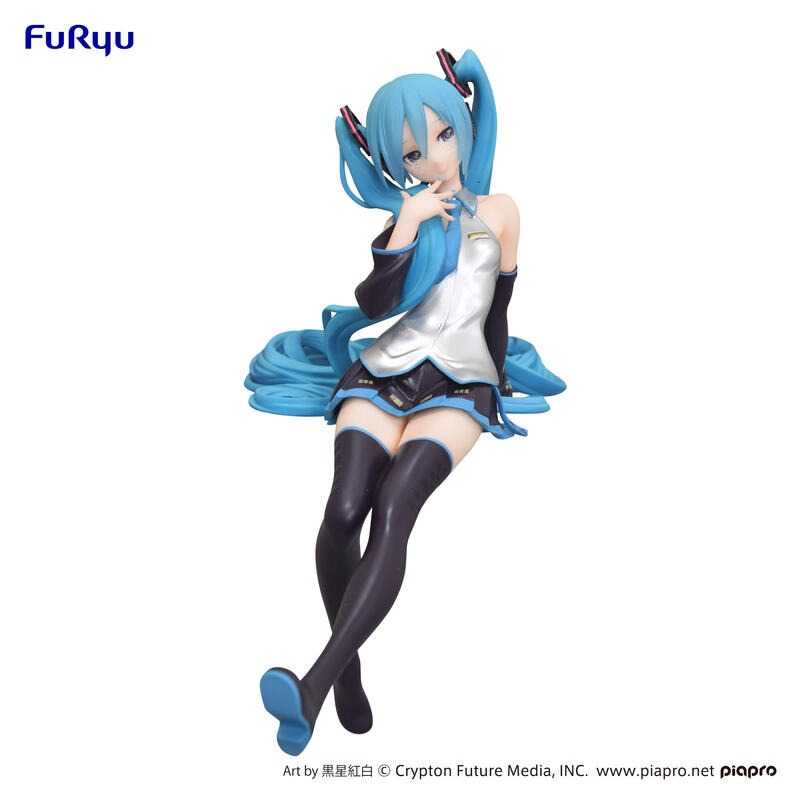 《豬帽子》現貨 FuRyu 景品 初音未來 黑星紅白Ver 泡麵蓋