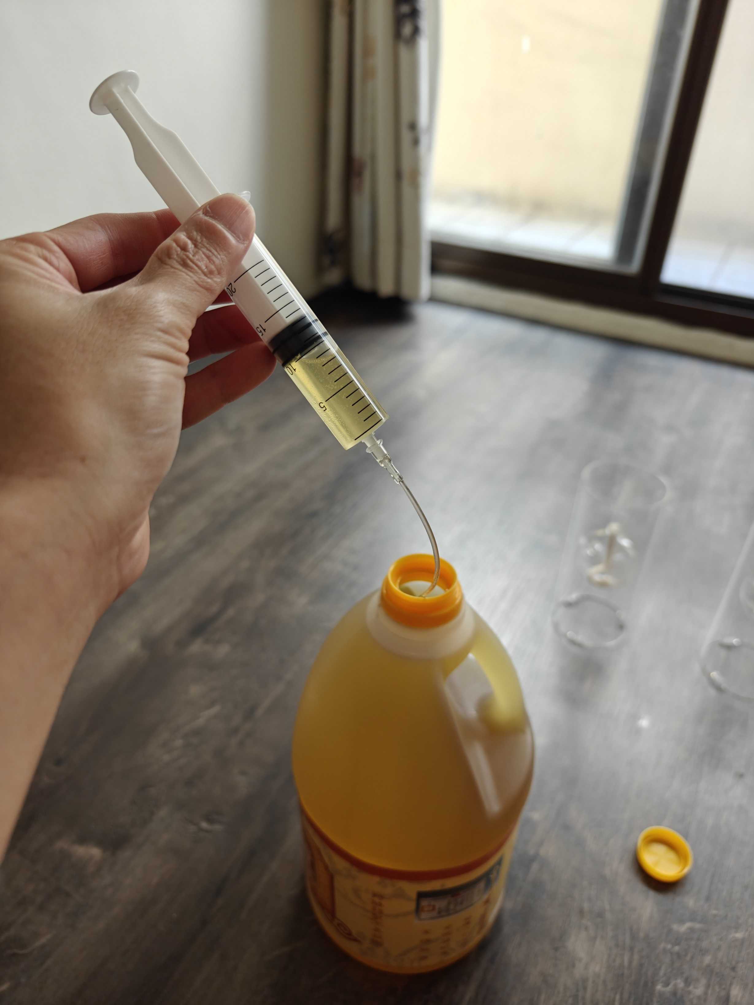 「自己有用才推薦」搖曳露營 圓筒玻璃 油燈 露營燈 煤油燈 酒精燈 酥油燈 復古油燈 氣氛燈 佛油燈