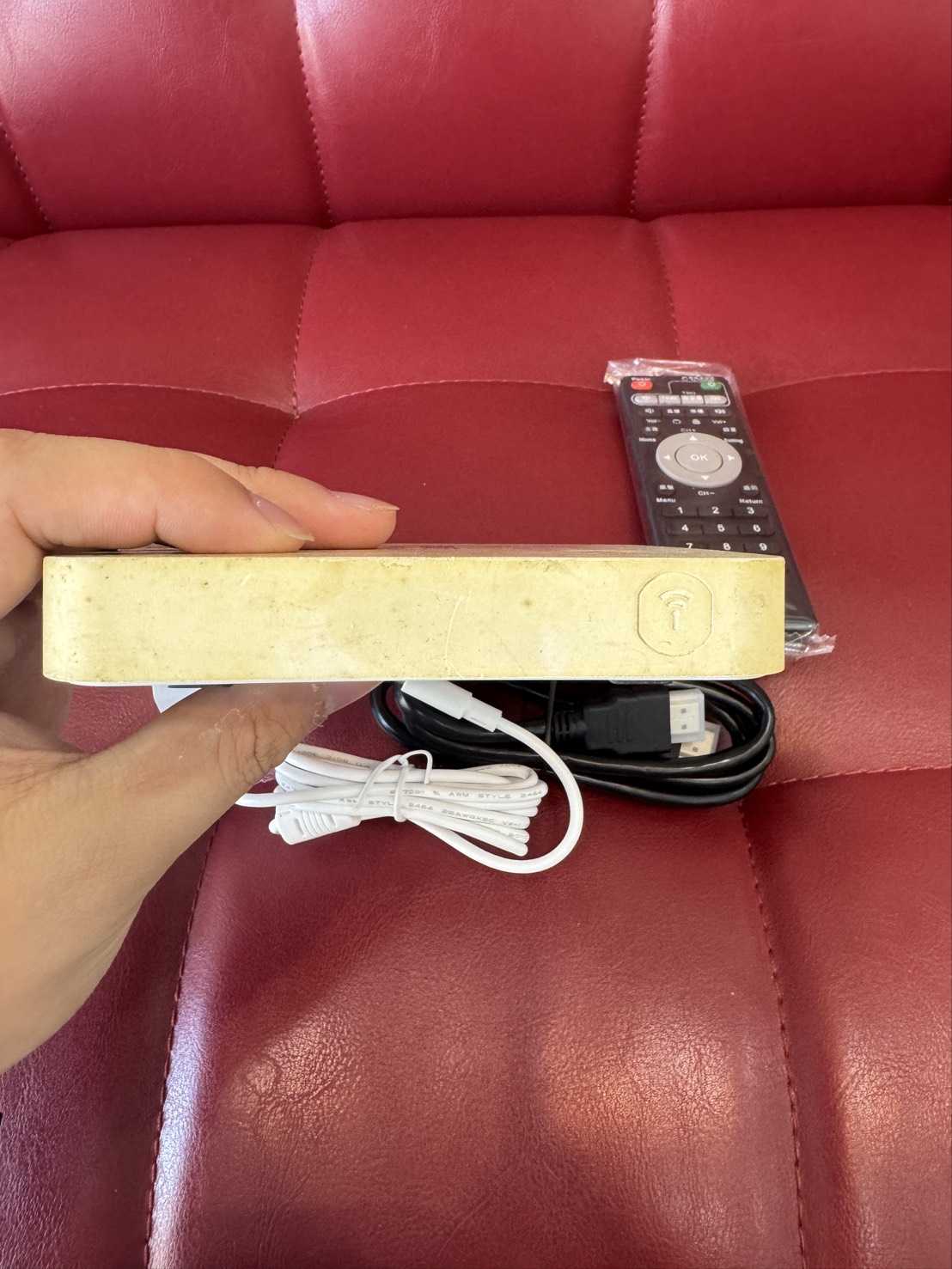 【艾爾巴二手】UBOX 7 安博 盒子PROS X9 2+32G 純淨版 #二手電視盒#中壢店D8445