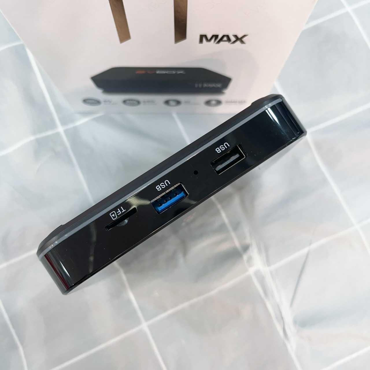 【艾爾巴二手】EVBOX 11MAX 易播盒子 4G64G 純淨版 #二手電視盒#保固中#勝利店 B43F8