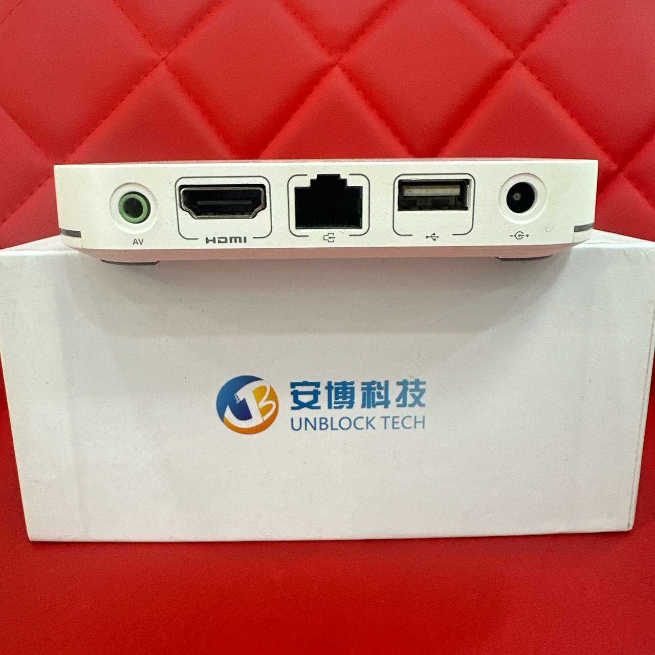 【艾爾巴二手】UBOX 8 安博 盒子 PRO MAX X10 4G/64G 純淨版 #二手電視盒 #錦州店 48027