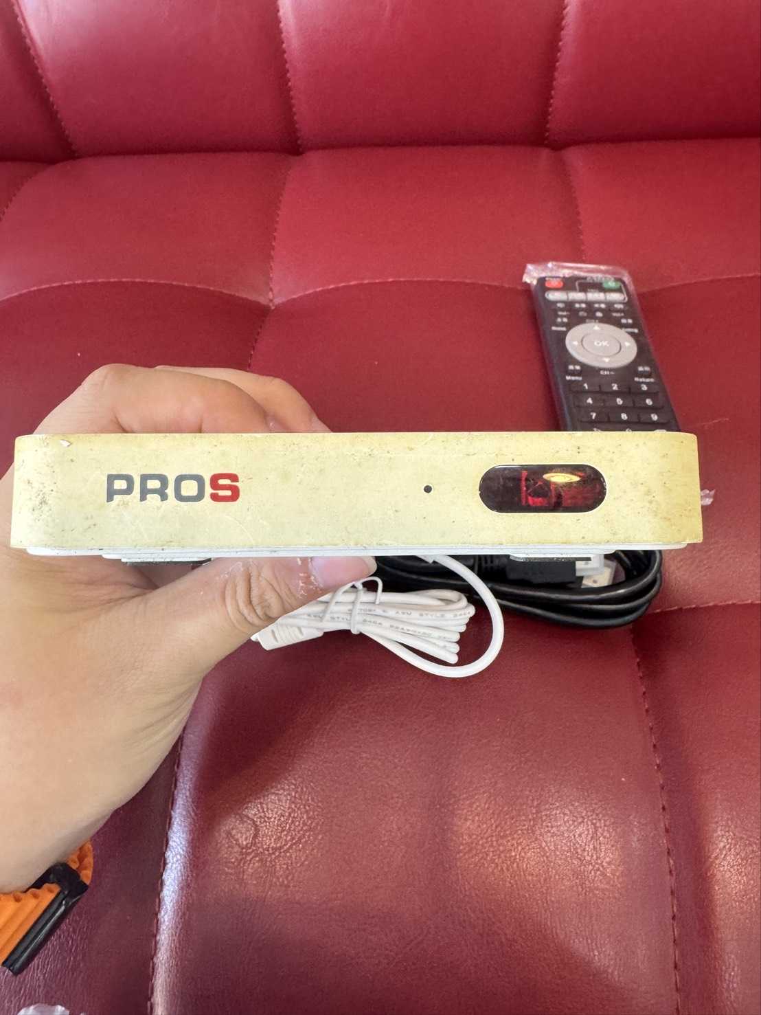 【艾爾巴二手】UBOX 7 安博 盒子PROS X9 2+32G 純淨版 #二手電視盒#中壢店D8445