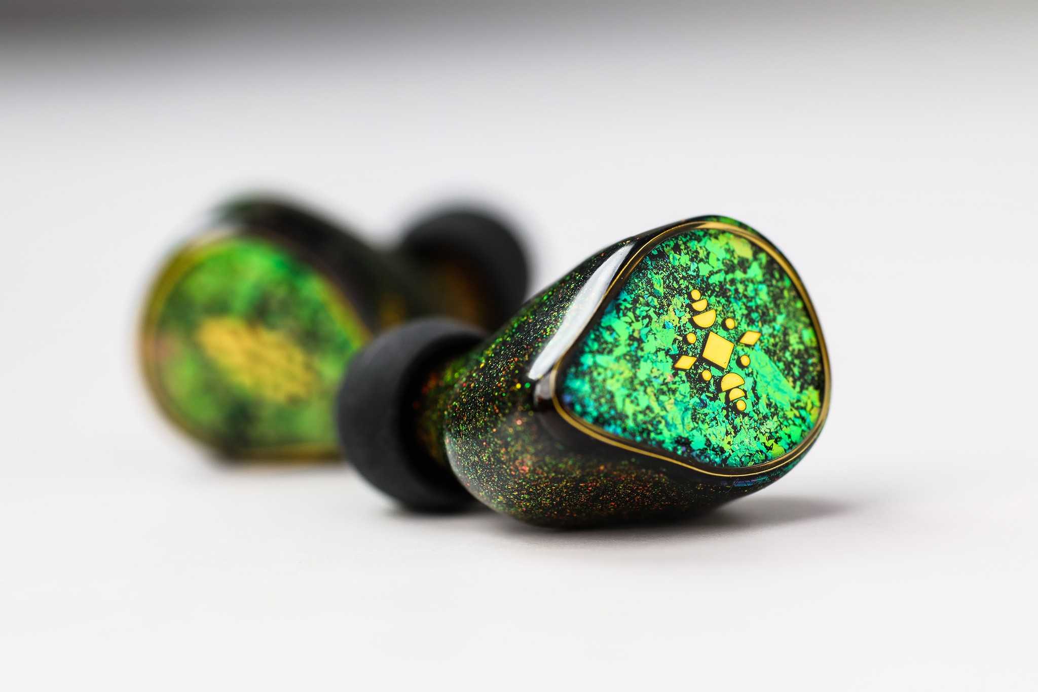 LUA SYNCHRONICITY 命運既定的巧合 采子代言 HOKKI聯名款 入耳式耳機 全新現貨 台中試聽｜劈飛好