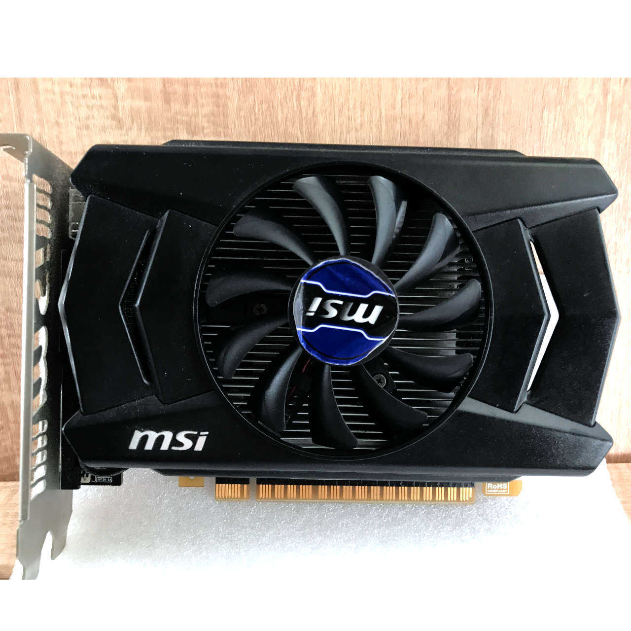 微星 GTX 750Ti 2G/D5 顯示卡 免插電 短版 二手 良品