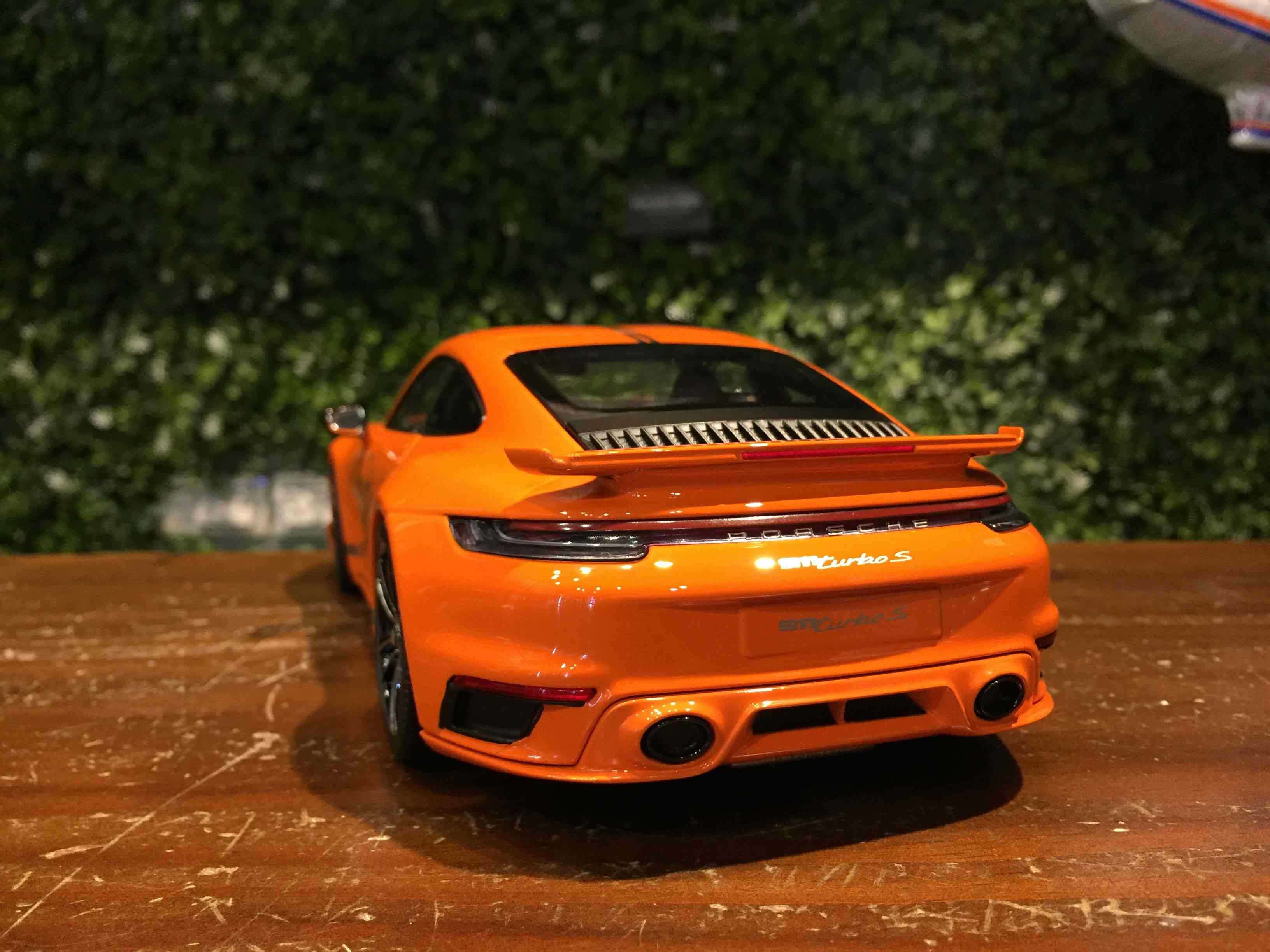 1/18 Minichamps Porsche 911 (992) Turbo S 113069074【MGM】