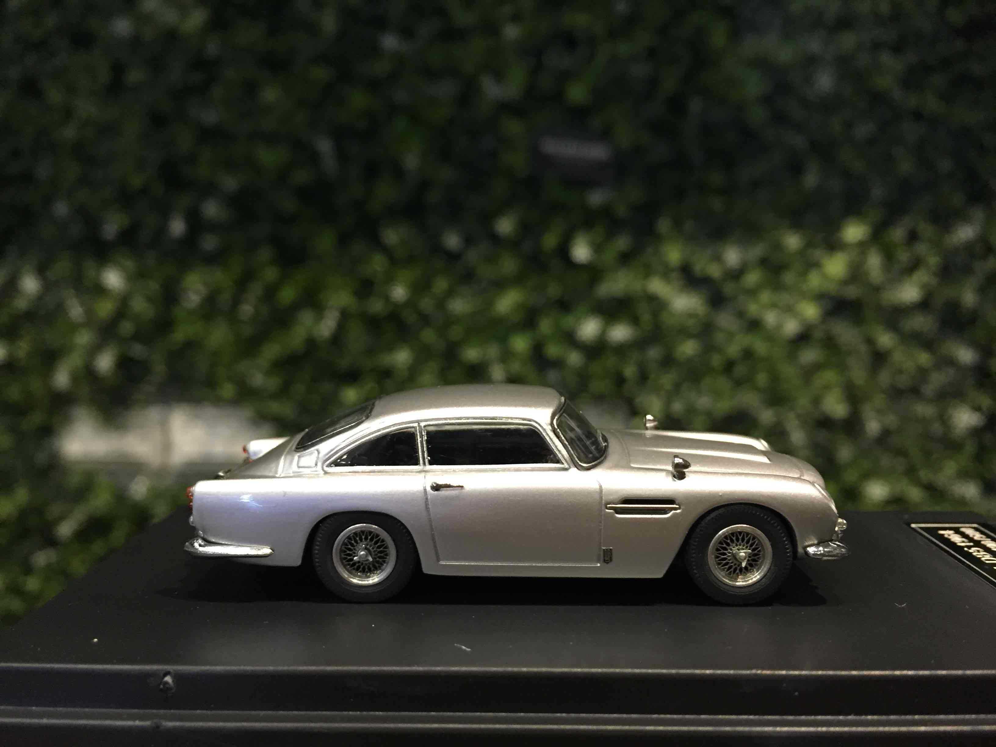 1/64 DCM Aston Martin DB5 Silver with Figure【MGM】