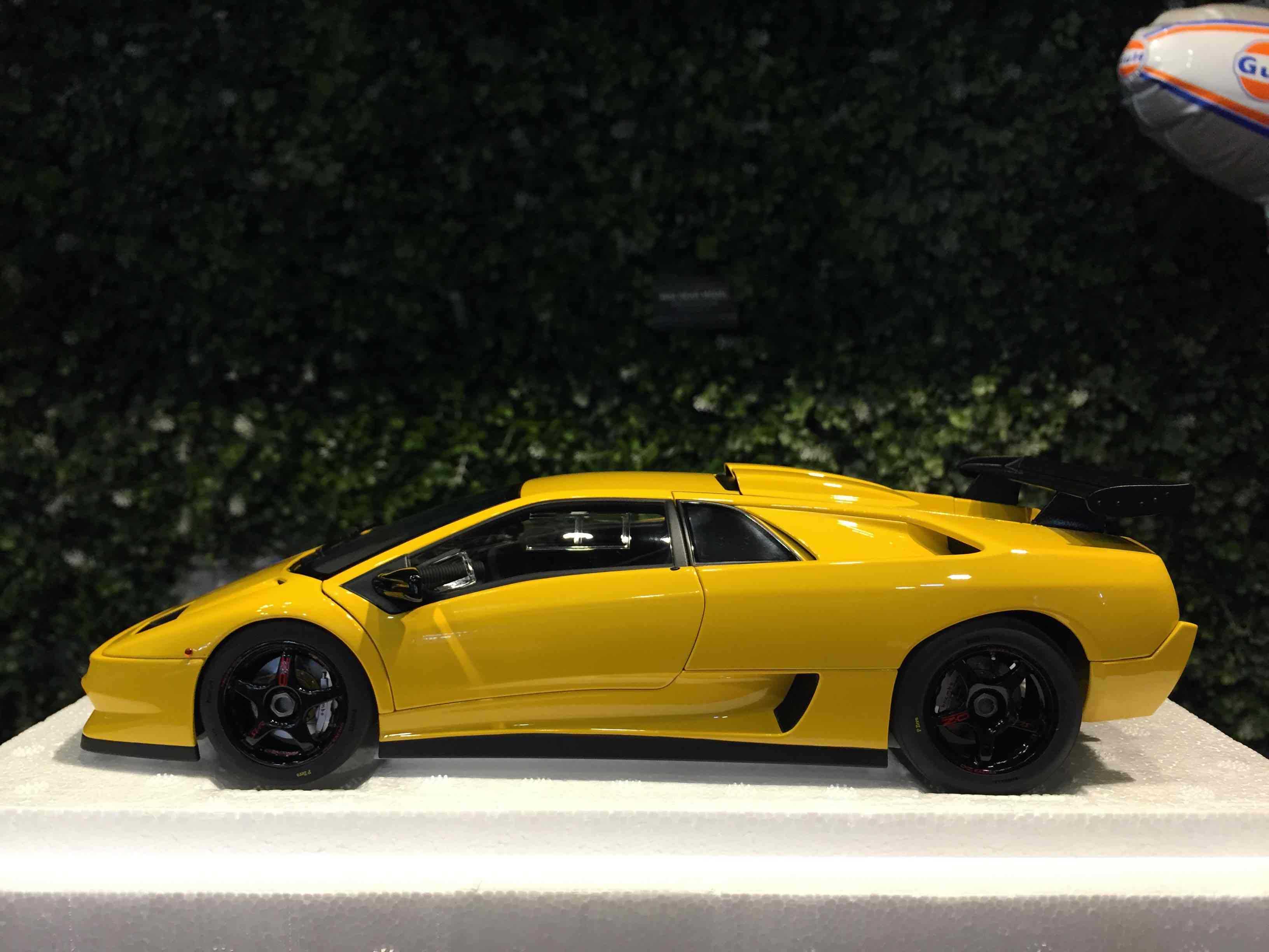 1/18 AUTOart Lamborghini Diablo SV-R Yellow 79147【MGM】