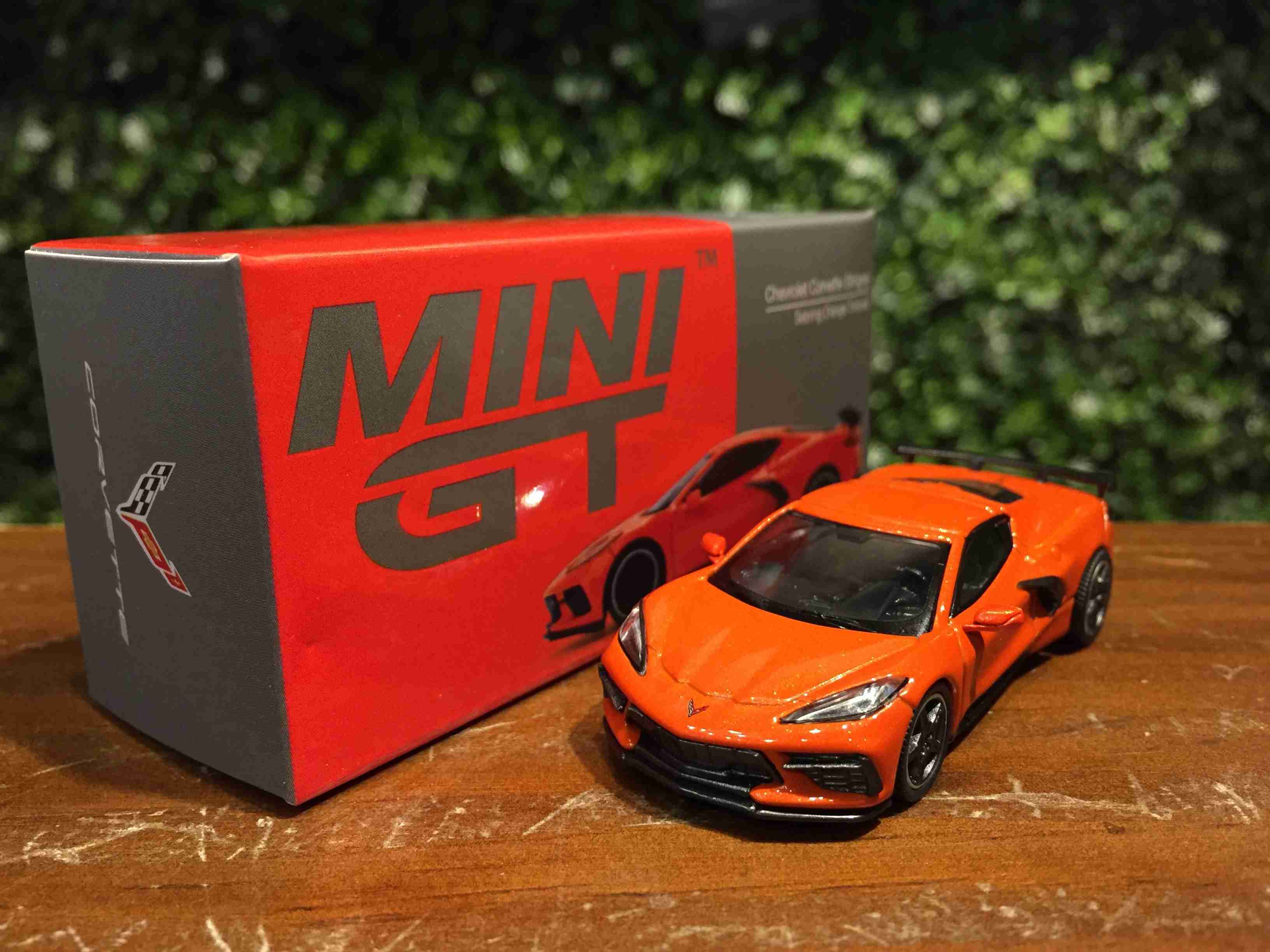 1/64 MiniGT Chevrolet Corvette Stingray MGT00227L【MGM】