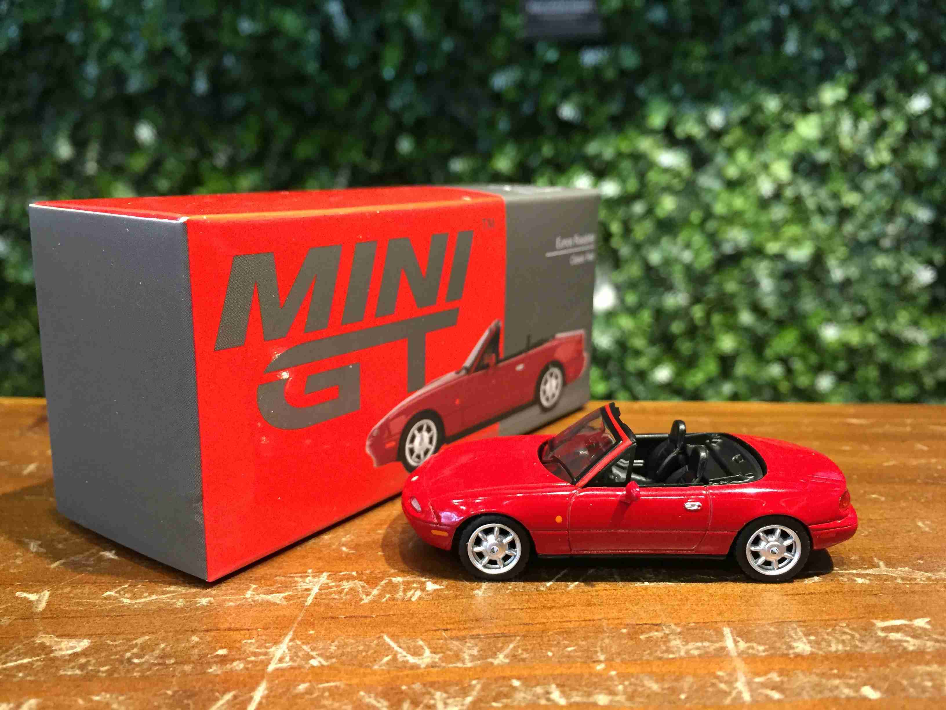 1/64 MiniGT Eunos Roadster MX-5 Red MGT00298R【MGM】