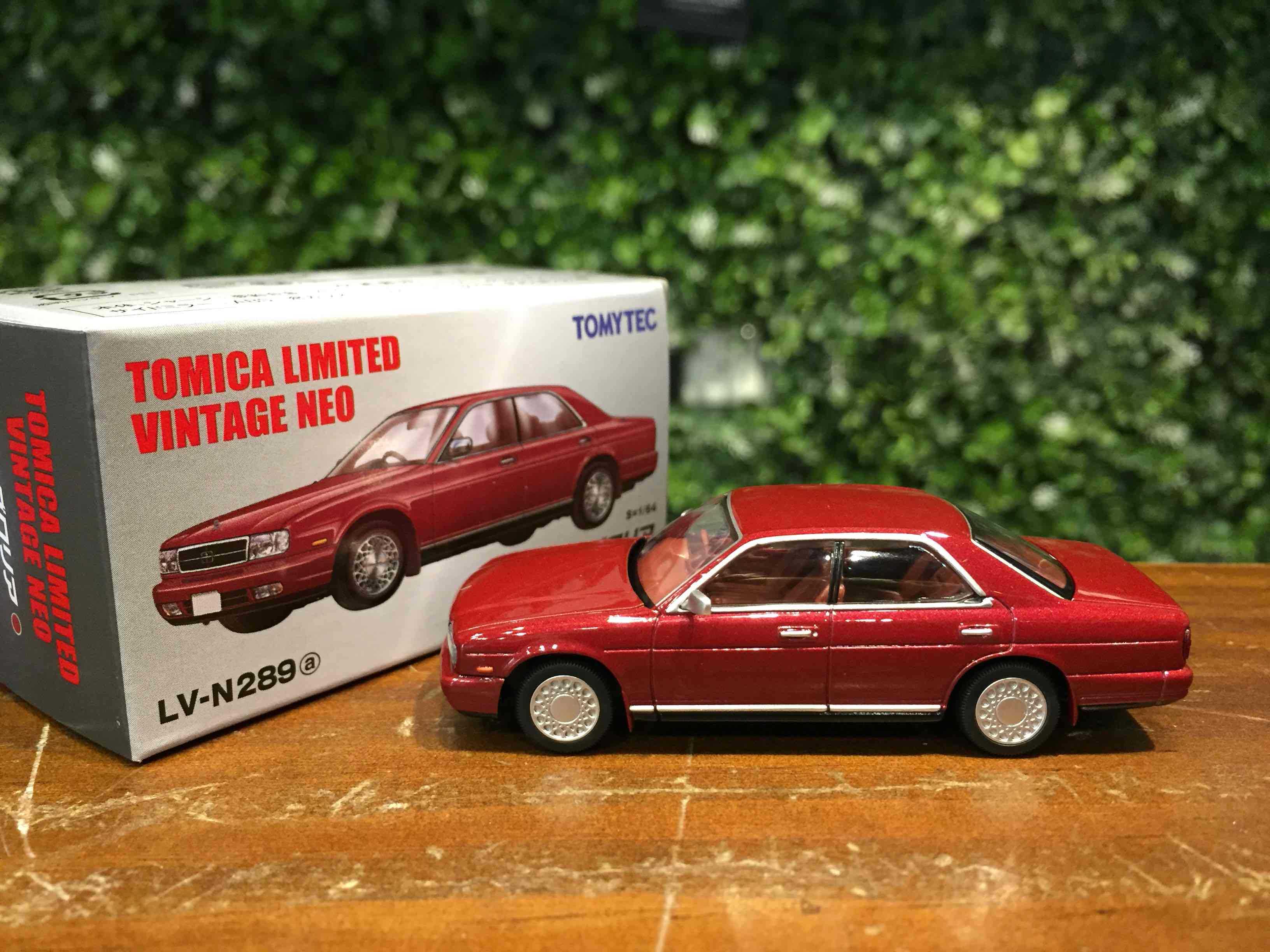 1/64 Tomica Nissan Gloria V30E Brougham Red LV-N289a【MGM】