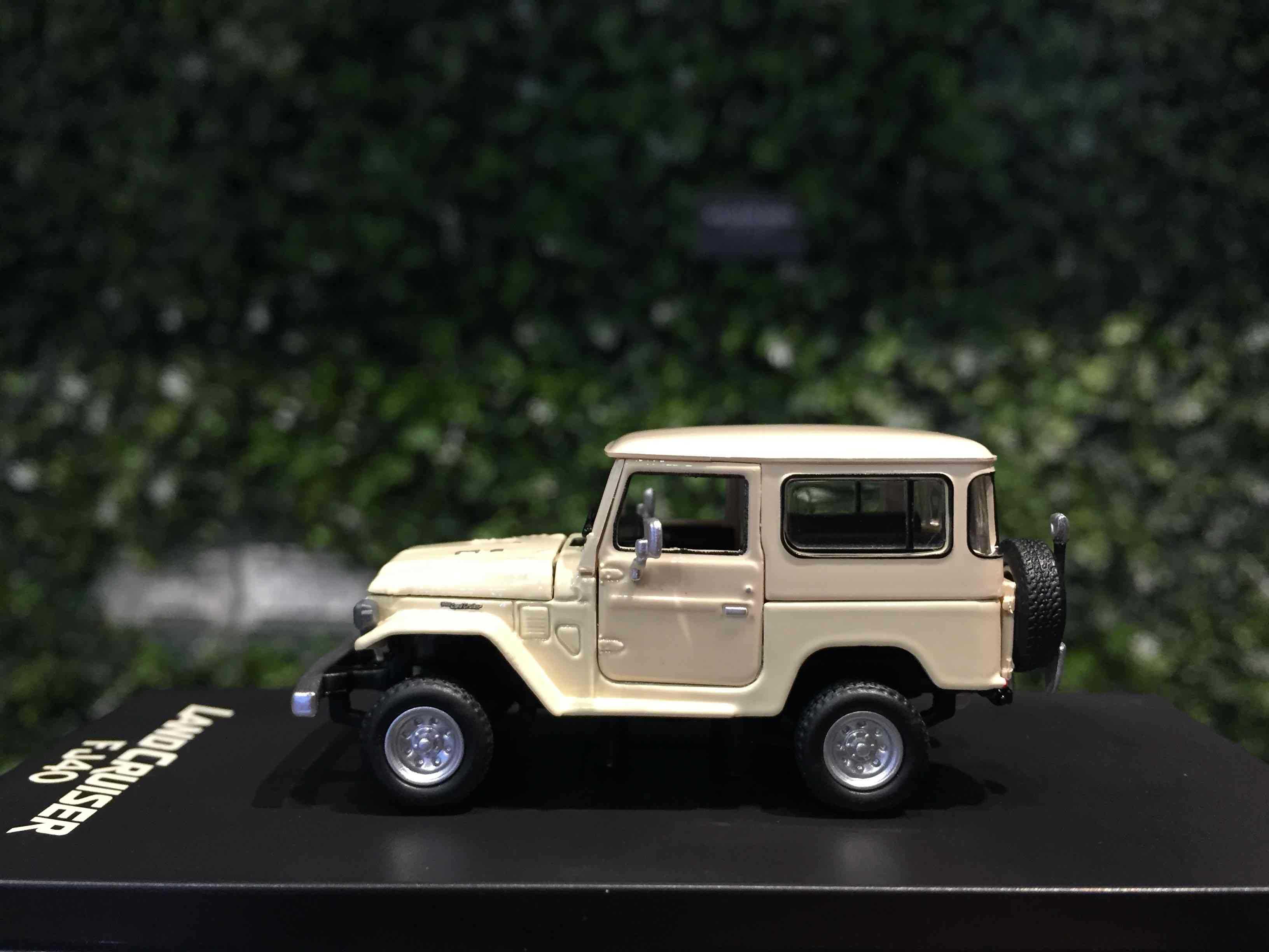 1/64 HF Toyota Land Cruiser FJ40 Beige HJ64FJ4003BG【MGM】