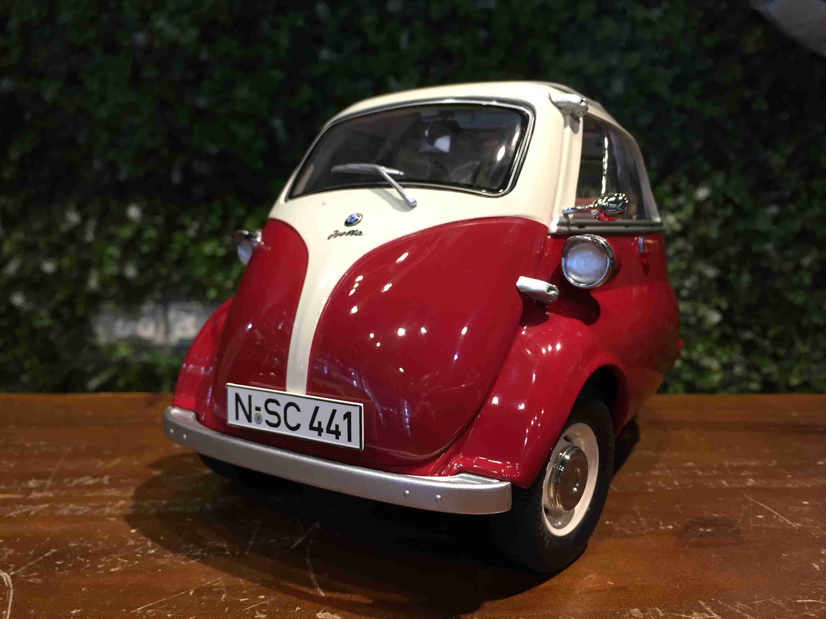 1/12 Schuco BMW Isetta Red 450672000【MGM】