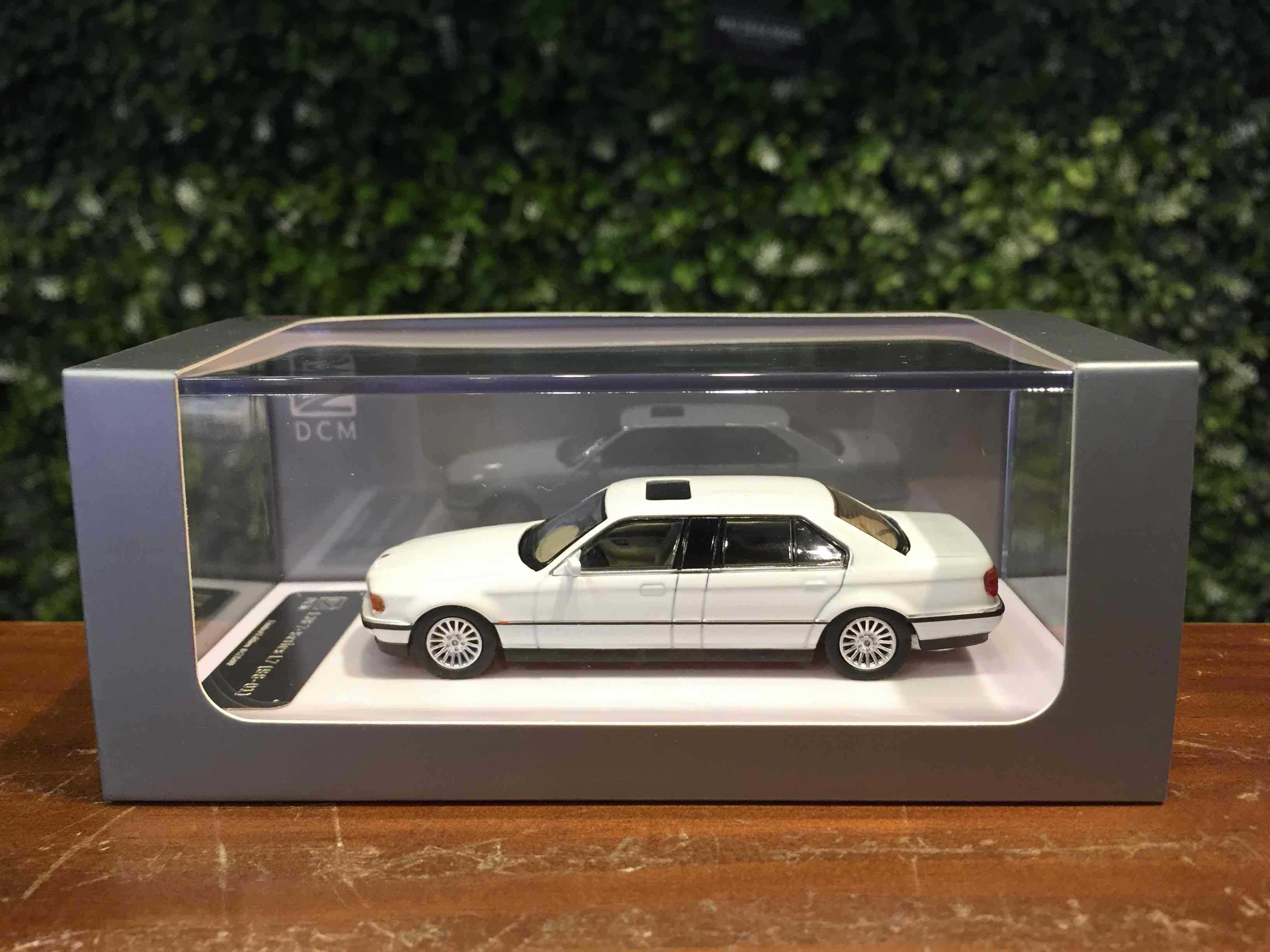 1/64 DCM BMW 7-Series L7 (E38) Late Version White【MGM】