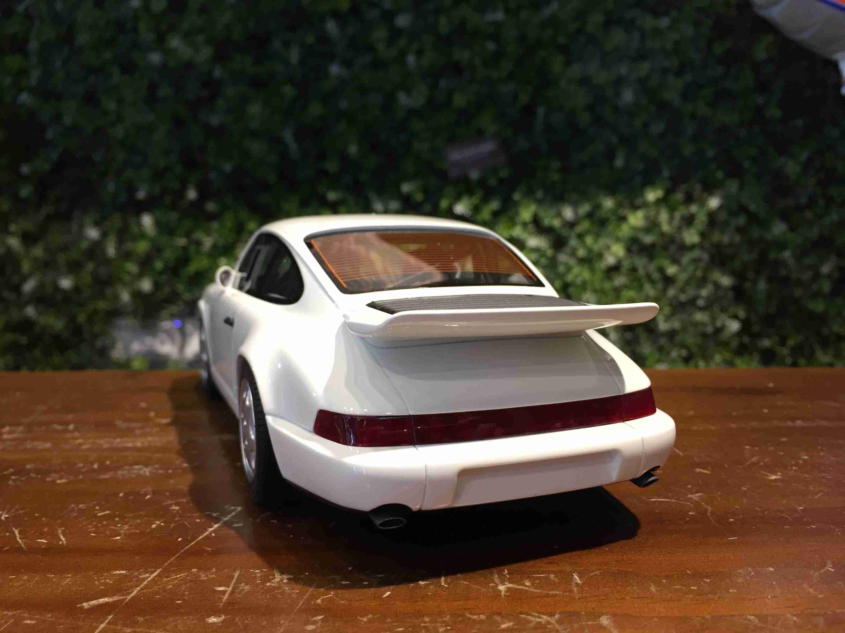 1/18 GT Spirit Porsche 911 (964) Carrera 4 GT319【MGM】