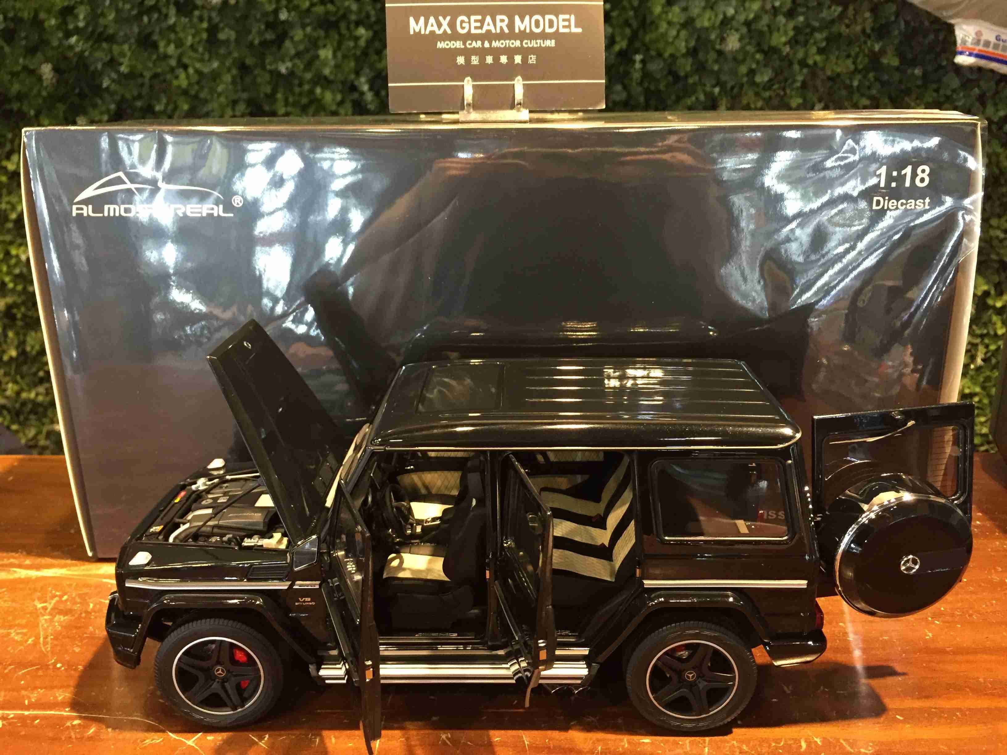 1/18 Almost Real Mercedes-AMG G-Class G63 W463 820603【MGM】