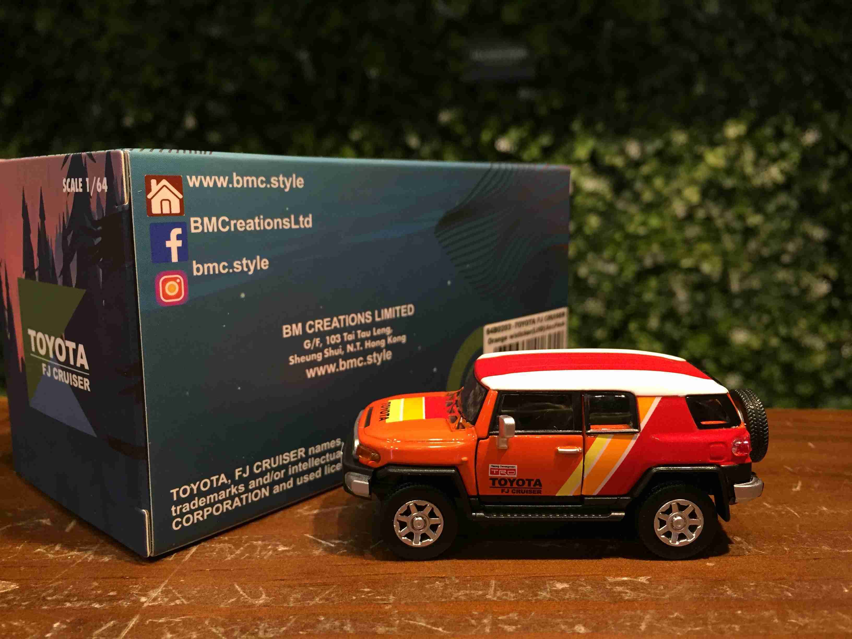 1/64 BM Creations Toyota FJ Cruiser 2015 Orange 64B0203【MGM】