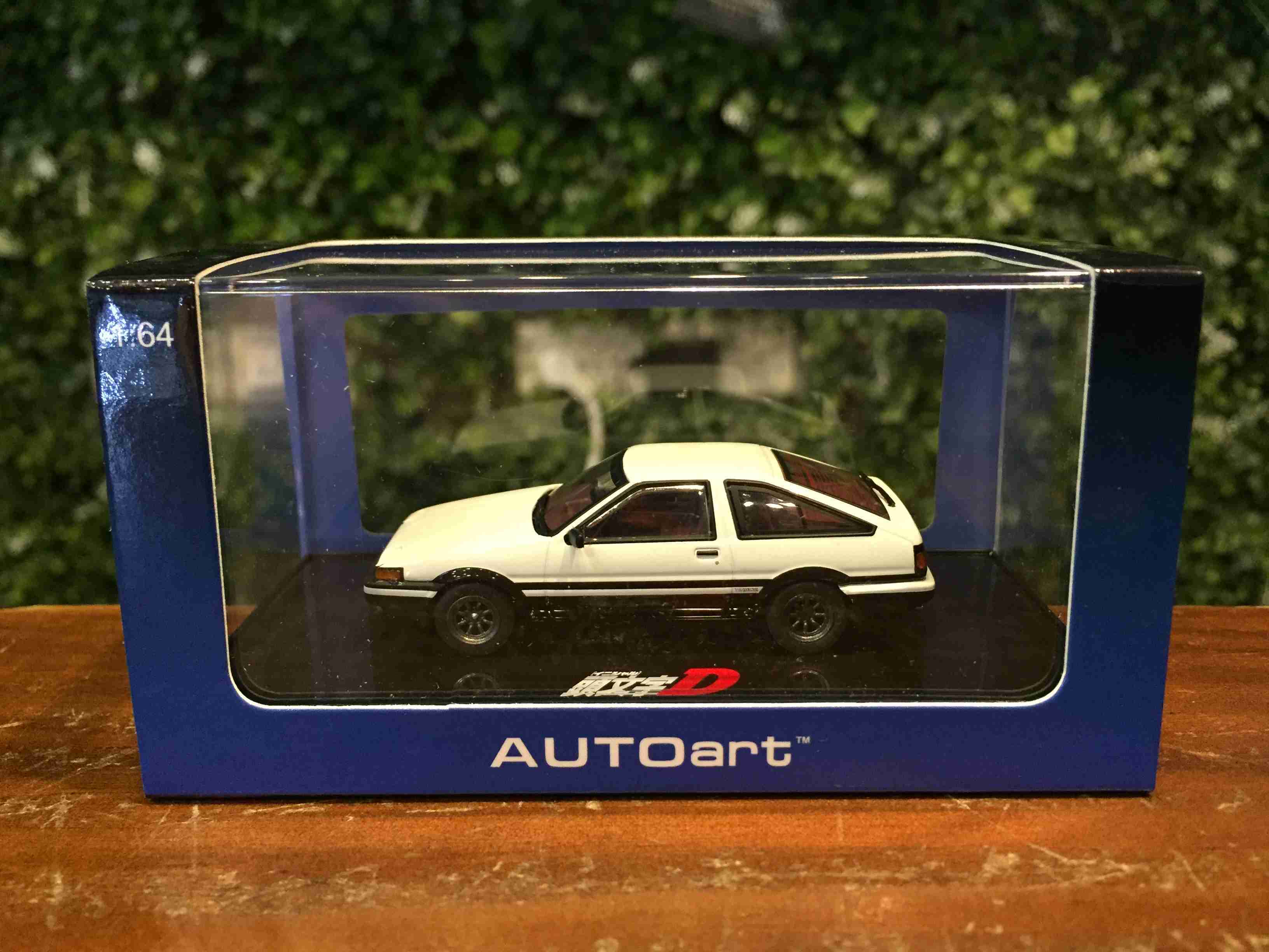 1/64 AUTOart Toyota Sprinter Trueno AE86 Initial D 20031【MGM