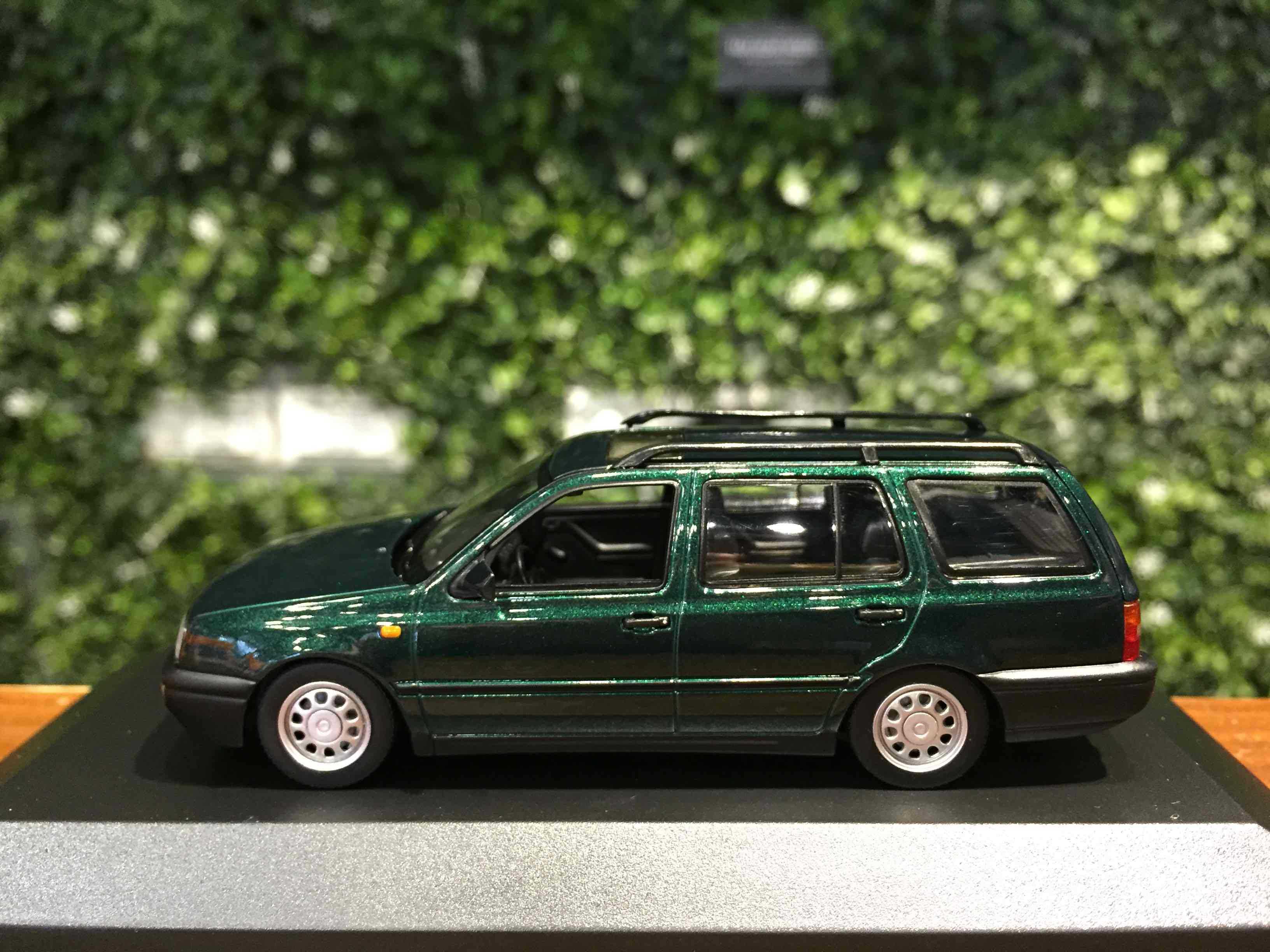 1/43 Minichamps Volkswagen VW Golf Variant 940055510【MGM】