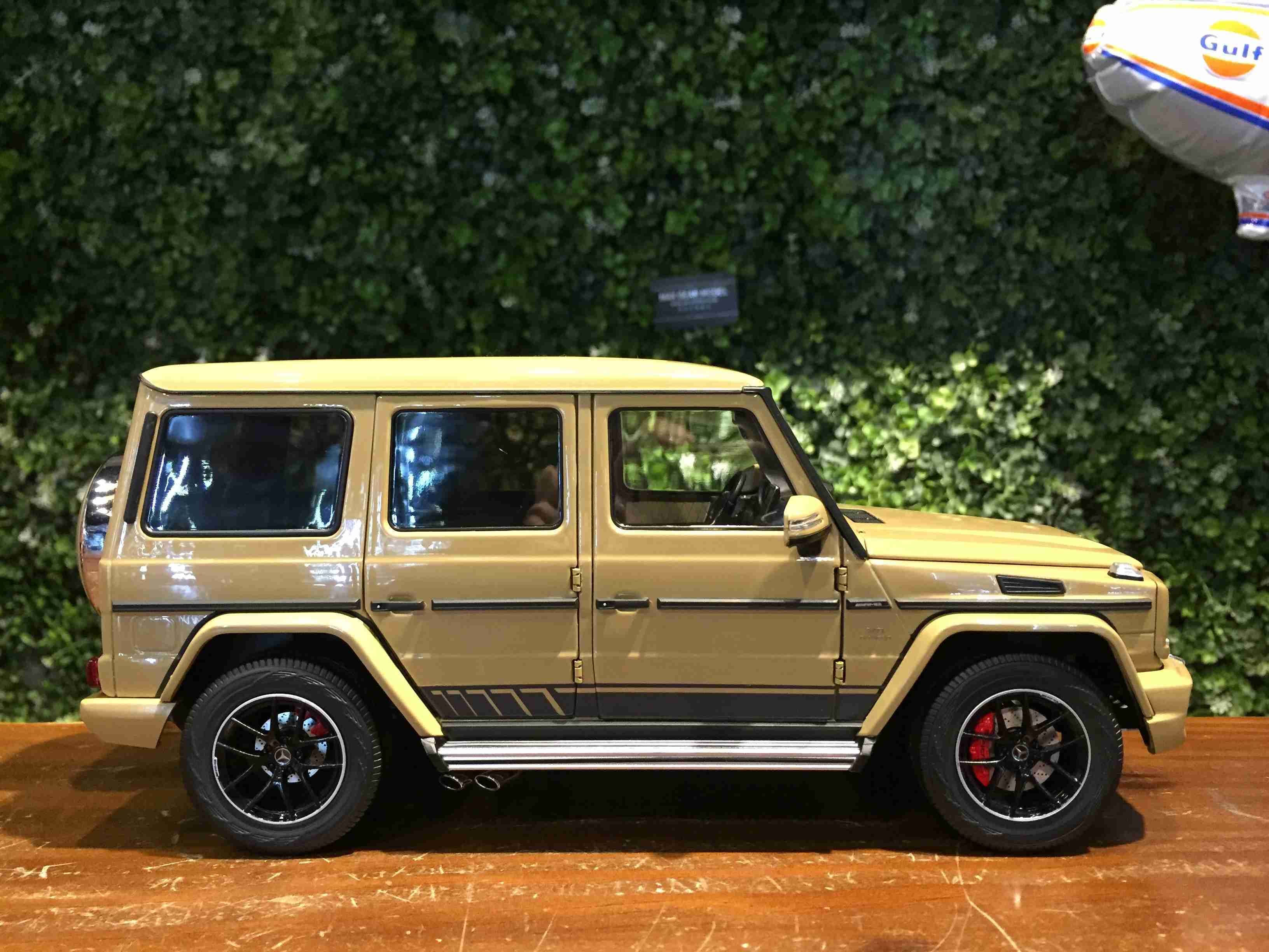 1/18 Almost Real Mercedes-AMG G-Class G63 W463 820605【MGM】