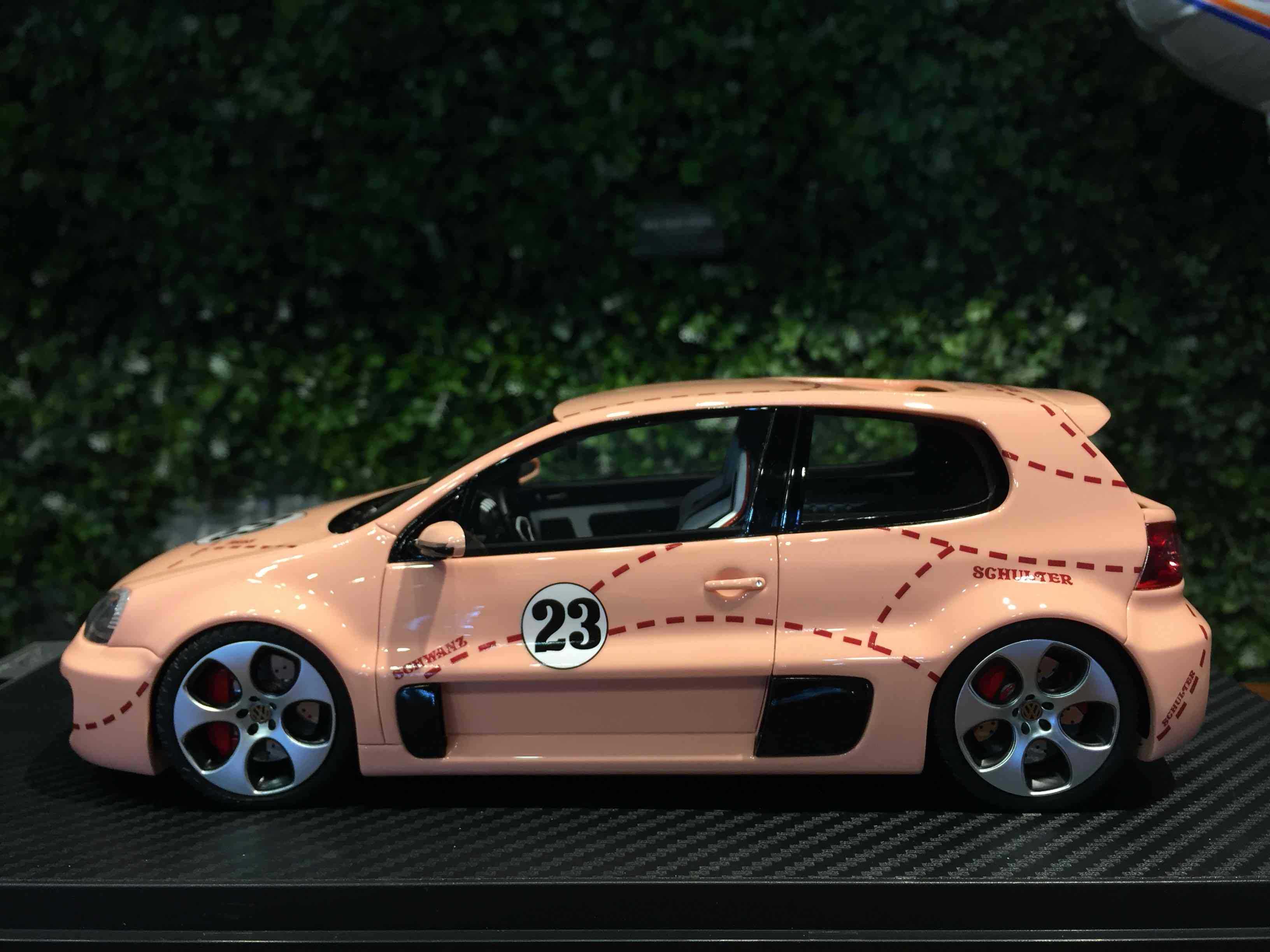 1/18 IVY Volkswagen VW Golf GTI W12 Pink Pig IVY18007PP【MGM】