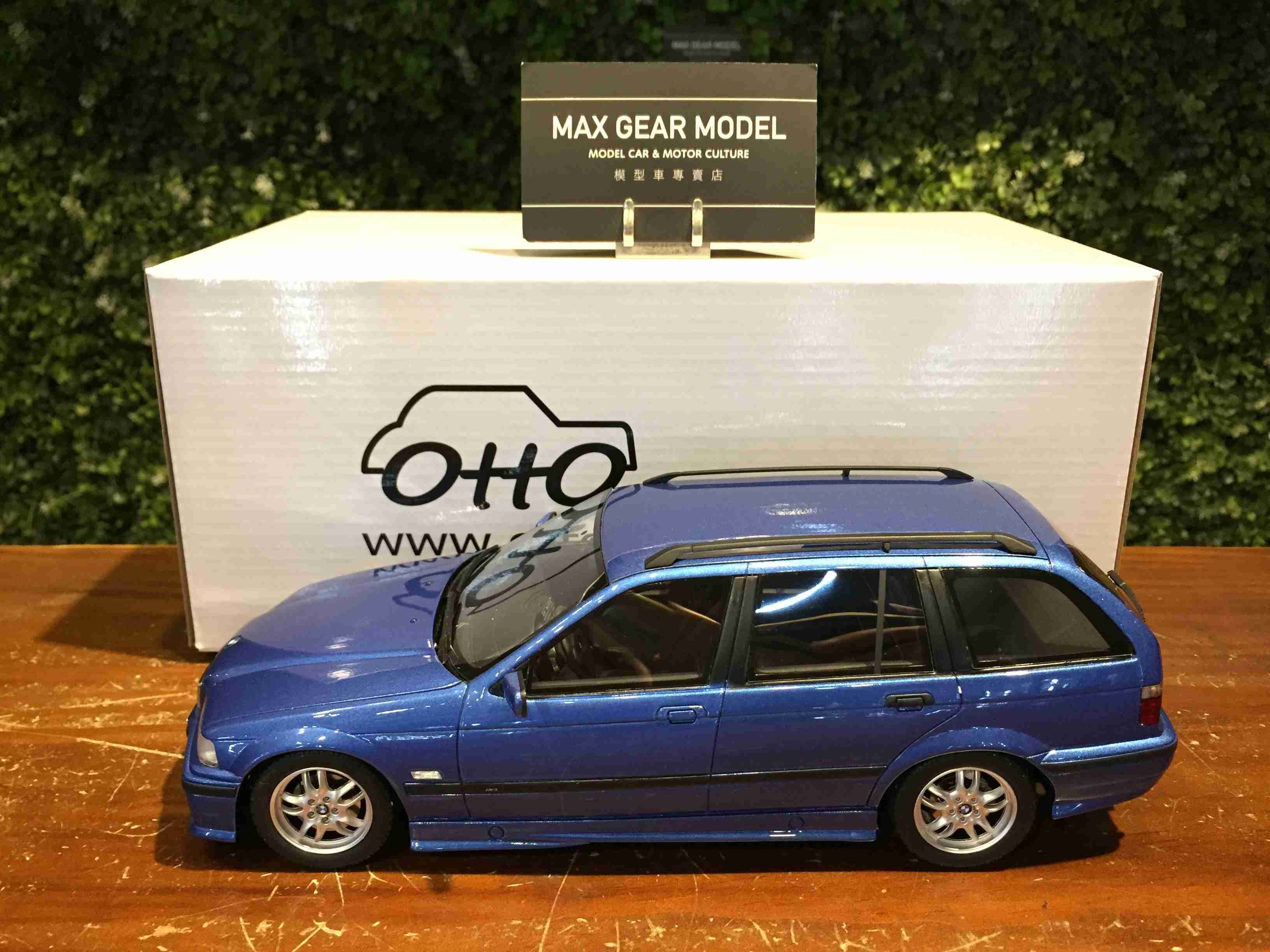 1/18 Otto BMW 328i (E36) Touring Blue OT358【MGM】