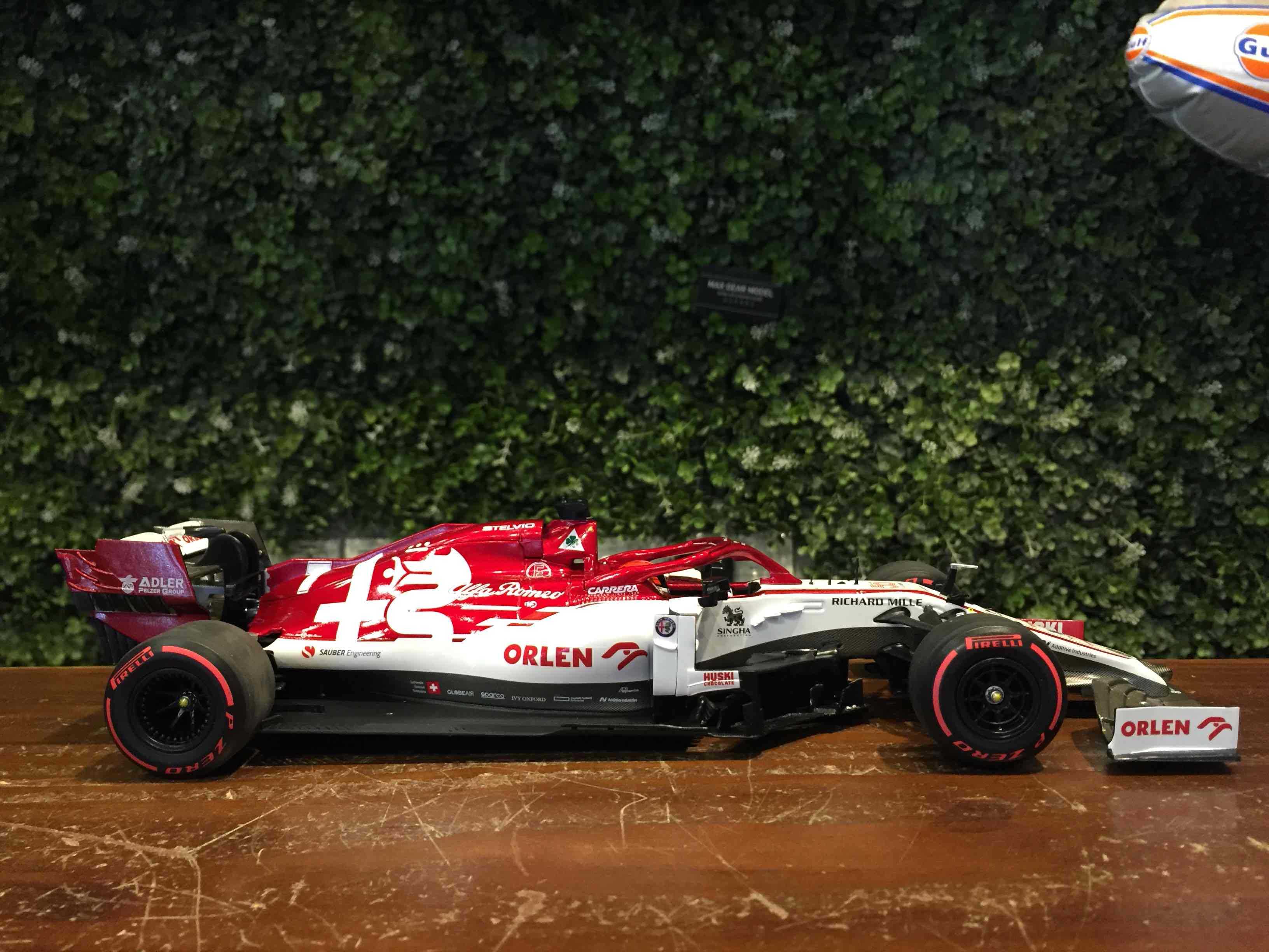 1/18 Minichamps Alfa Romeo C39 Kimi Raikkonen 110200207【MGM】