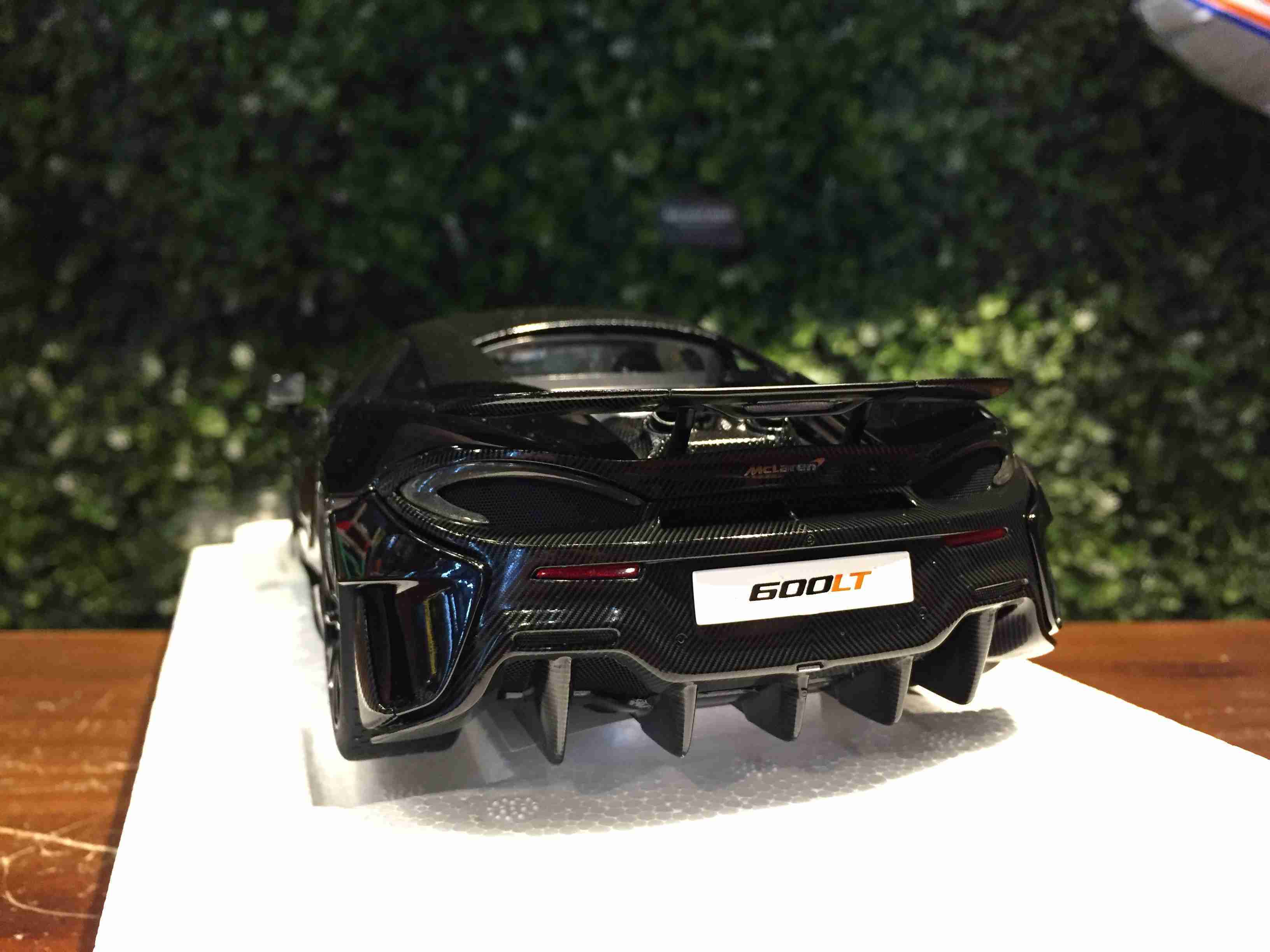 1/18 AUTOart McLaren 600LT Black 76081【MGM】