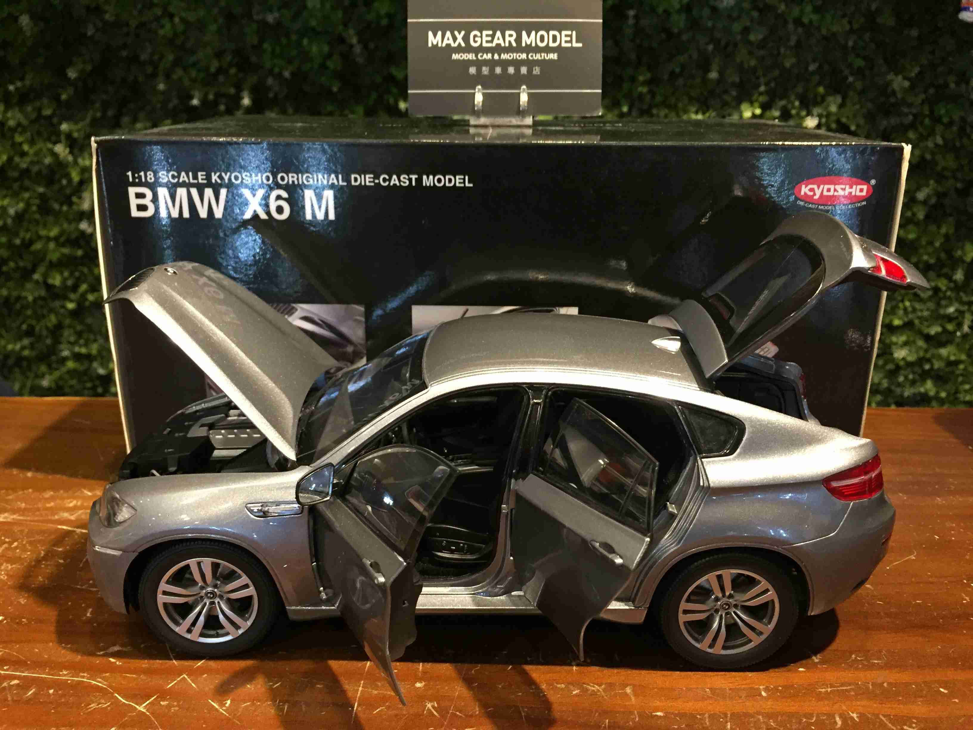 1/18 Kyosho BMW X6 M Grey 08762MG【MGM】 - Max Gear Model 模型店